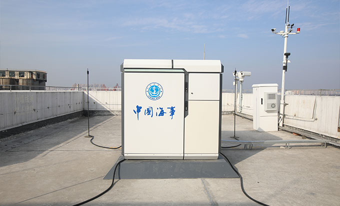 上海：看得清、喊得到、管得住
順利完成首次無人機夜間巡航執法
